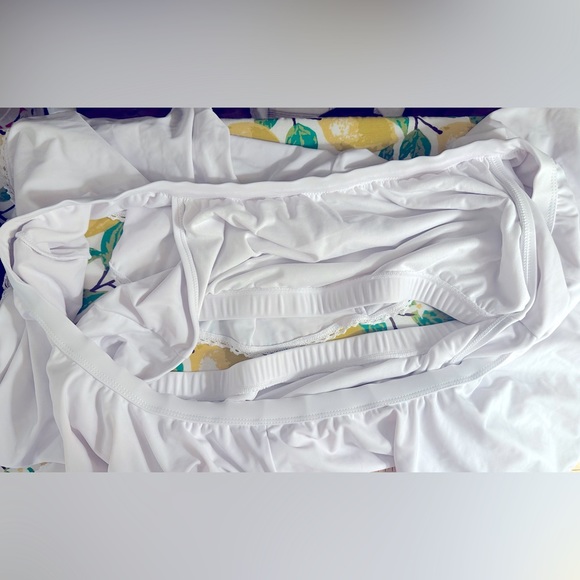 Unique Vintage Plus Size White Off Shoulder Myrtle Swim Top - Picture 8 of 8